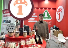 Zoe Wu, international sales manager at Detan. The company is a mushroom supplier from China. / Detan 的销售经理 Zoe Wu。该公司是一家来自中国的蘑菇供应商。