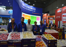 The sales team of Shanghai Yye Chen Industrial // 上海 yye陈工业销售团队