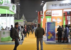 A corridor of the fair // 展会的一个通道