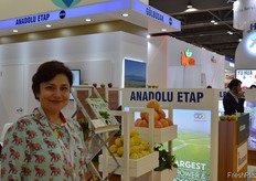 Aysel Oǧuz from Anadolu Etap. // Anadolu Etap的Aysel Oǧuz。