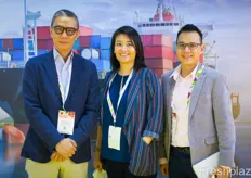 Logistics service provider Cold Star Line Ltd. from Thailand with Jing OngLi, Rinthida Jiemvitayanukoon (Belle) and Dang Chuang.来自泰国的物流服务商Cold Star Line Ltd. 的 Jing OngLi、Rinthida Jiemvitayanukoon (Belle) 和Dang Chuang。