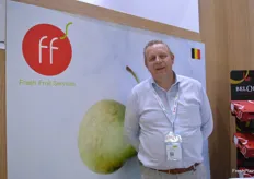 Filiep Callewaert from Fresh Fruit Service has been exporting Conference pears to China for ten years and is excited about sending more this year, despite the lower European volumes he will continue to send as much to China as he can in order to keep expanding his export market.